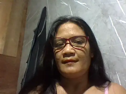 PinayZaira online show from June 1, 2026, 5:36 pm