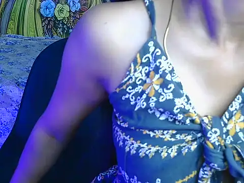 avni222 online show from May 7, 2026, 5:35 am