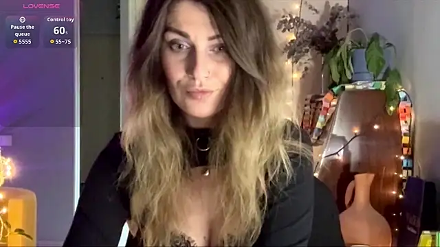 Rita Tease online show from May 8, 2026, 7:41 pm