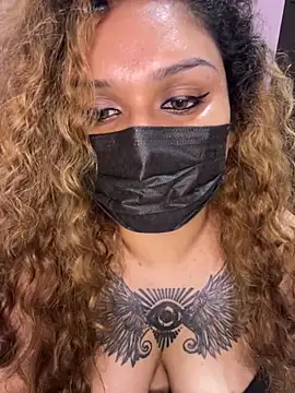 VelvetPoison online show from July 14, 2026, 11:38 am