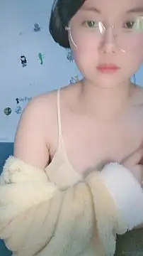 yehua001 online show from April 9, 2026, 6:13 am