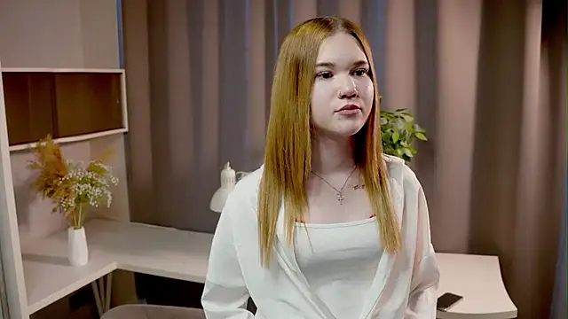 Snapshot of DawnByard chatting on April 1, 2026, 9:32 am DawnByard online show from April 1, 2026, 9:32 am