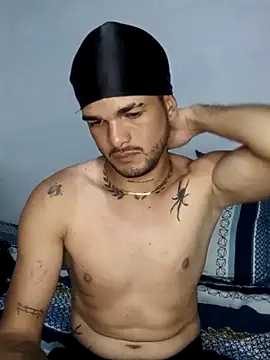 Nicolas Moncadas online show from April 18, 2026, 5:17 pm