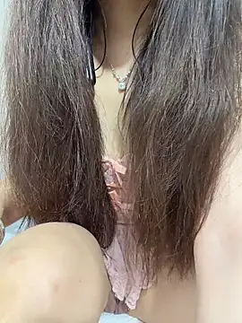Xiaoyunduo1 online show from July 18, 2026, 7:34 am