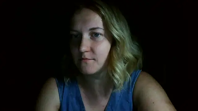 TinaKittyX online show from June 23, 2026, 8:51 pm