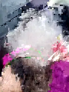 Snapshot of Sarita-sousou chatting on April 1, 2026, 5:32 pm Sarita-sousou online show from April 1, 2026, 5:32 pm