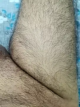 yourdreamman007  online show from April 6, 2026, 5:47 pm