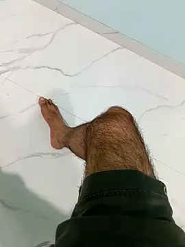 yourdreamman007  online show from April 7, 2026, 3:34 pm