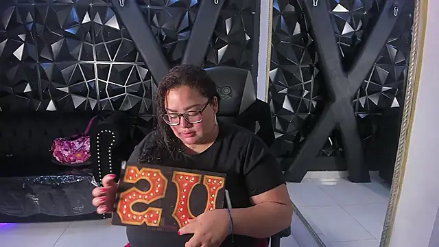 AbbyRogers1 online show from April 14, 2026, 3:23 am