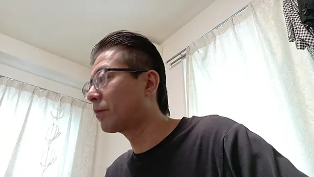 Snapshot of zakochin1106 chatting on May 21, 2026, 5:14 am zakochin1106 online show from May 21, 2026, 5:14 am