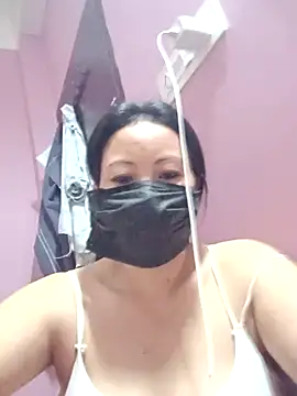 Snapshot of Bristy_BigBoobs chatting on July 3, 2026, 12:33 pm Bristy BigBoobs online show from July 3, 2026, 12:33 pm