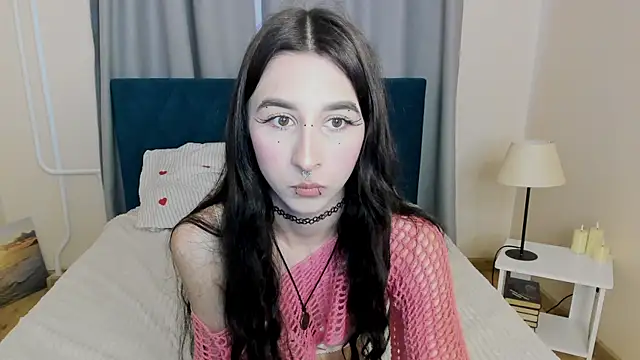 MelissaSparrow online show from June 5, 2026, 1:01 am