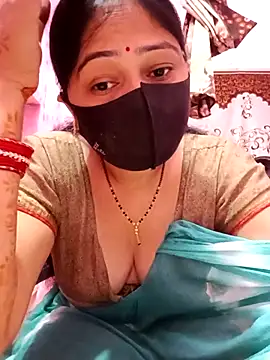 Pinki-girl online show from April 29, 2026, 5:22 am