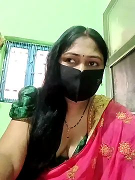 Pinki-girl online show from May 2, 2026, 6:07 am