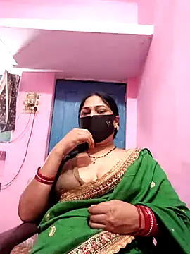 Pinki-girl online show from May 6, 2026, 4:52 am