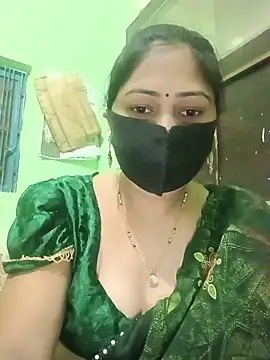 Pinki-girl online show from June 17, 2026, 4:26 am
