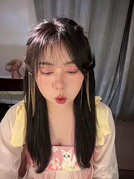 ooooBaby129 online show from June 2, 2026, 1:24 pm