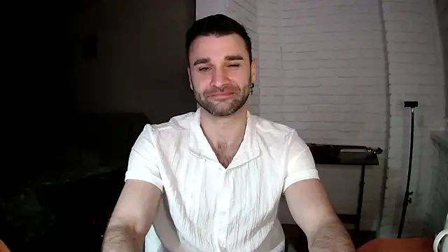 Snapshot of DaddySlava chatting on April 23, 2026, 6:21 pm DaddySlava online show from April 23, 2026, 6:21 pm