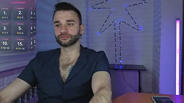 DaddySlava online show from June 17, 2026, 6:09 pm