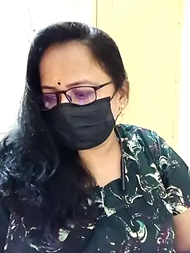 Snapshot of monisha_cam chatting on April 11, 2026, 8:02 pm monisha cam online show from April 11, 2026, 8:02 pm