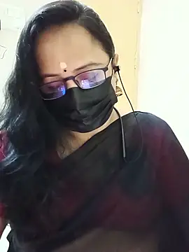 Snapshot of monisha_cam chatting on May 13, 2026, 1:19 pm monisha cam online show from May 13, 2026, 1:19 pm