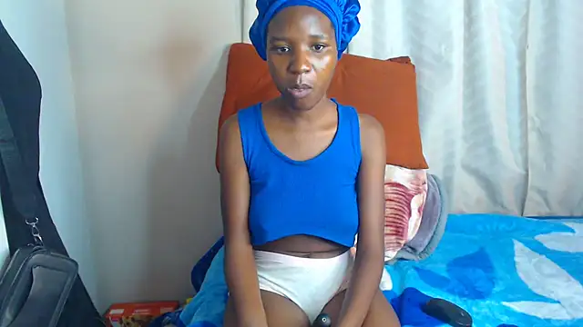 Snapshot of Juicytities20 chatting on June 8, 2026, 10:10 pm Juicytities20 online show from June 8, 2026, 10:10 pm