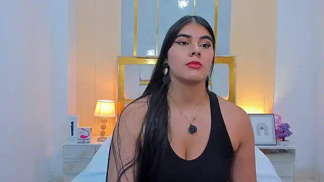 Snapshot of Alara_Keyy chatting on April 18, 2026, 9:04 pm Alara Keyy online show from April 18, 2026, 9:04 pm