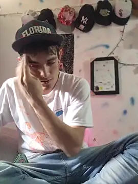 Snapshot of ThePrinz_maykiin chatting on April 4, 2026, 9:23 pm ThePrinz maykiin online show from April 4, 2026, 9:23 pm