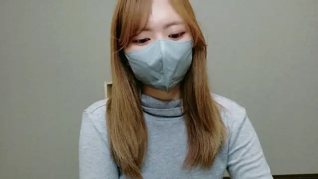 Snapshot of YUA_0425 chatting on May 3, 2026, 9:37 am YUA 0425 online show from May 3, 2026, 9:37 am