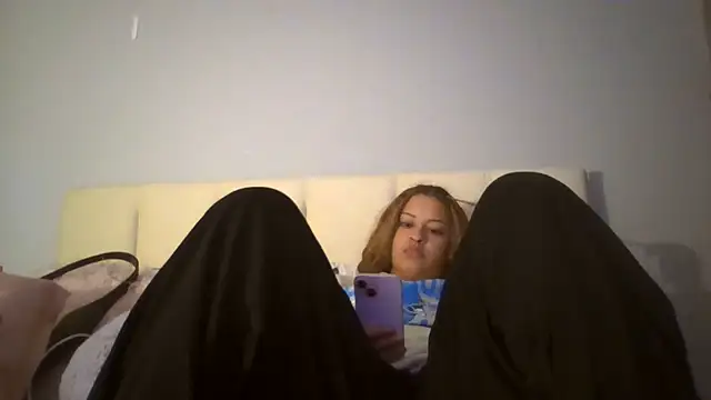 madzbailey online show from May 6, 2026, 12:08 am