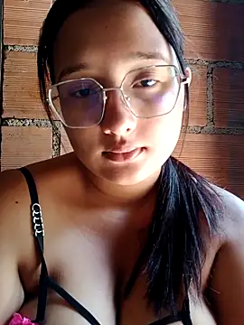 naughty girl hot  online show from April 4, 2026, 3:20 pm