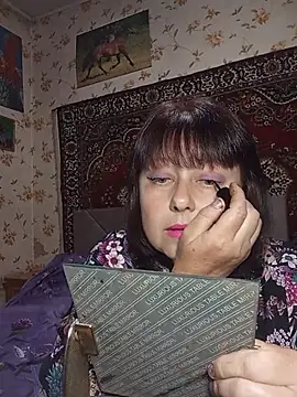 AuroKaria online show from June 1, 2026, 2:08 pm