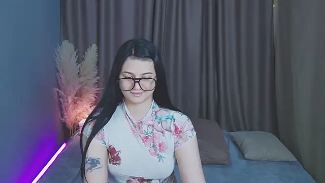 JennyJordans online show from June 1, 2026, 12:34 am