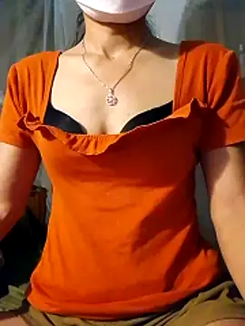 Mi-Tiffiny online show from April 3, 2026, 3:10 pm