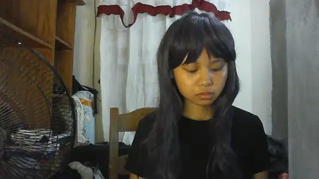 Snapshot of BethelScholnick chatting on April 10, 2026, 12:43 pm BethelScholnick online show from April 10, 2026, 12:43 pm