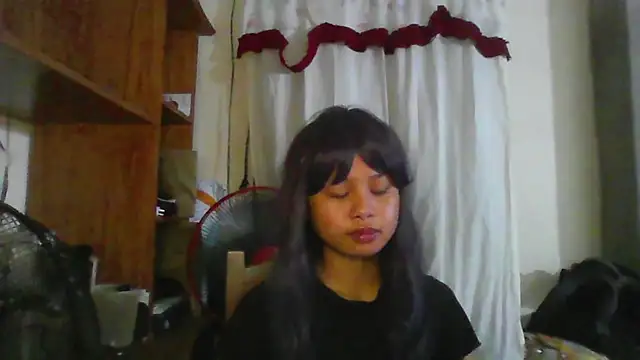 Snapshot of BethelScholnick chatting on April 24, 2026, 10:39 am BethelScholnick online show from April 24, 2026, 10:39 am