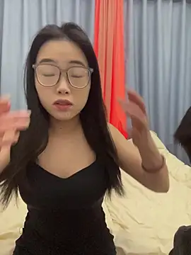 Snapshot of cherry3q chatting on April 7, 2026, 7:20 am cherry3q online show from April 7, 2026, 7:20 am