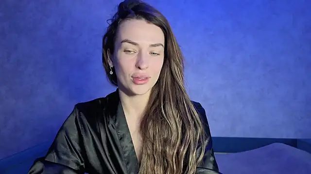 Kira  love1 online show from May 2, 2026, 8:41 am
