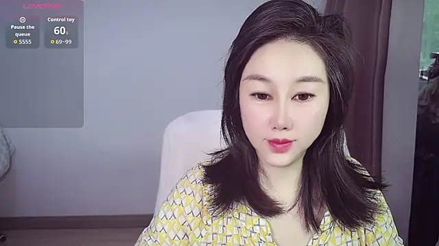 Snapshot of Eva-000 chatting on June 25, 2026, 10:36 pm Eva-000 online show from June 25, 2026, 10:36 pm