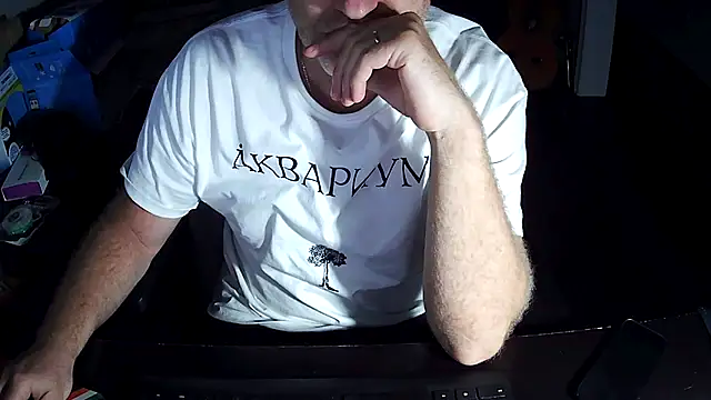 Shalun2000 online show from June 29, 2026, 3:13 am