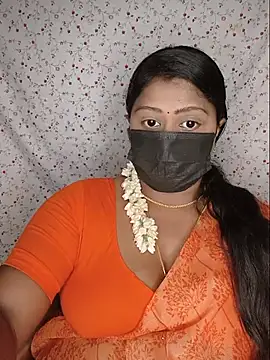 Romantic Woman online show from July 18, 2026, 6:23 pm