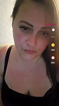 Blondibaby online show from June 29, 2026, 8:31 pm