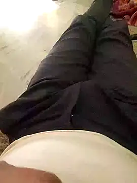 strip jerry online show from April 4, 2026, 10:13 am