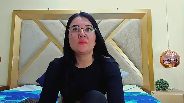 ChloeAshdord online show from April 11, 2026, 7:45 am