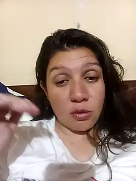 Yuna Min Ji online show from April 18, 2026, 4:27 am