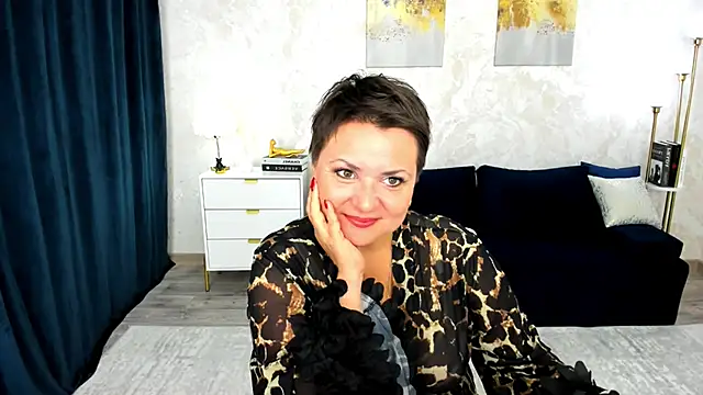 AnnaCorlane online show from June 2, 2026, 3:30 am