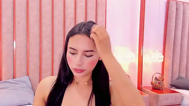 Snapshot of Zoe_Monrow chatting on June 3, 2026, 12:30 pm Zoe Monrow online show from June 3, 2026, 12:30 pm