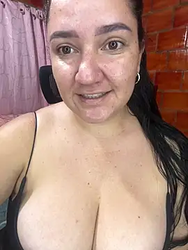 Fresita-12 online show from July 18, 2026, 7:56 am