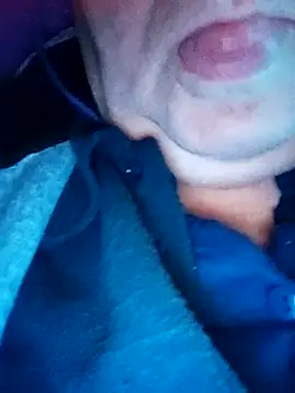 lickboy40 online show from May 18, 2026, 5:19 pm