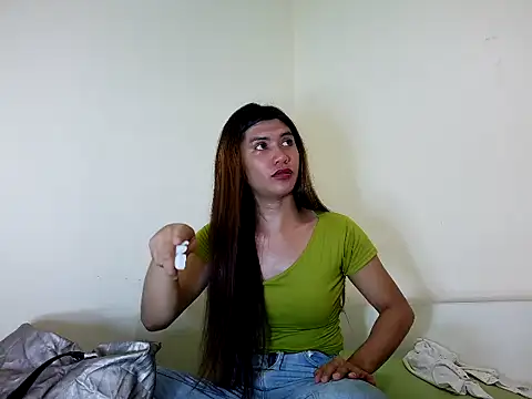 luna veille online show from April 6, 2026, 6:47 am